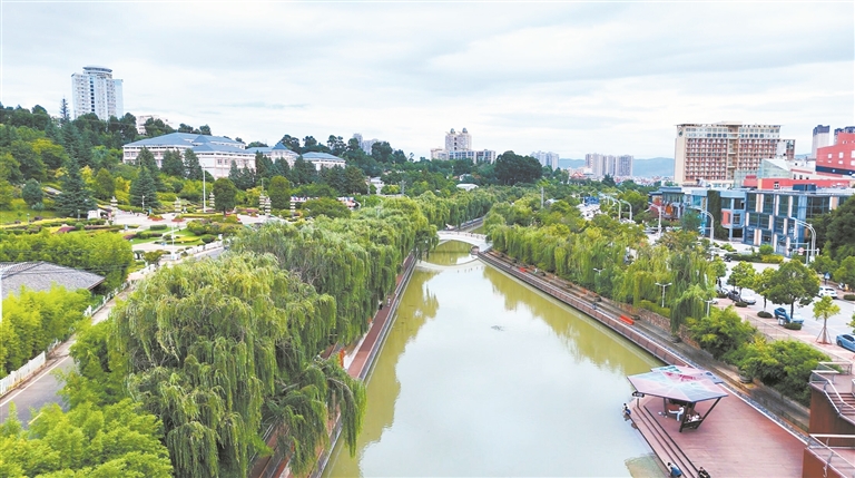 潇湘江生态廊道。
